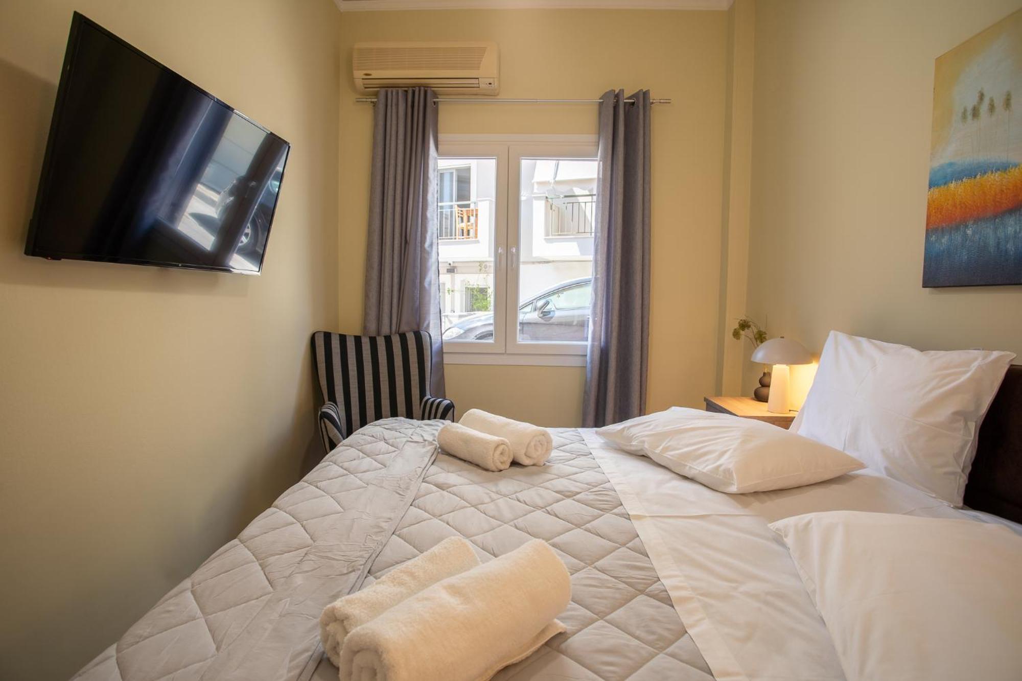 Two Bedroom Apartment, Mytilene Lesvos ภายนอก รูปภาพ