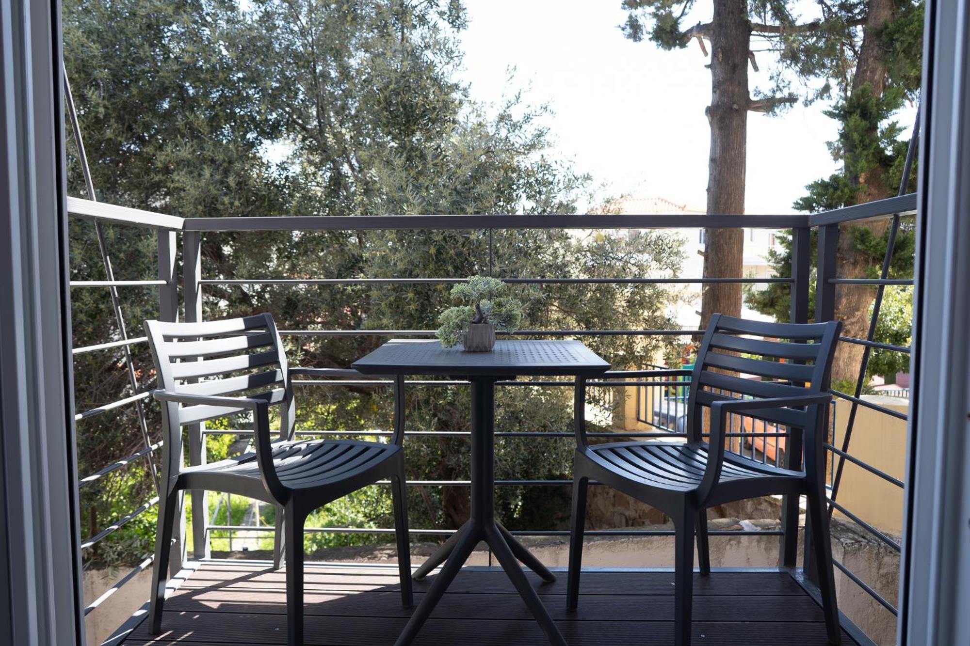 Two Bedroom Apartment, Mytilene Lesvos ภายนอก รูปภาพ