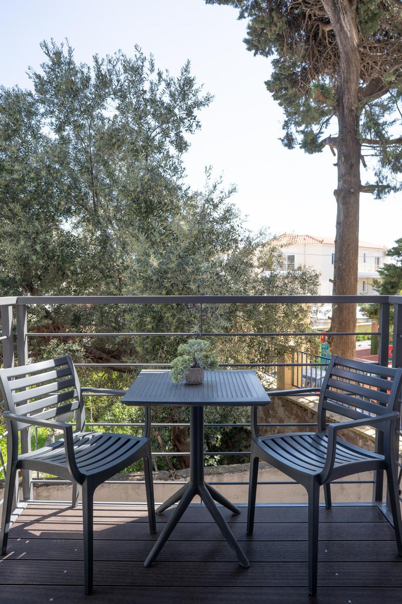 Two Bedroom Apartment, Mytilene Lesvos ภายนอก รูปภาพ
